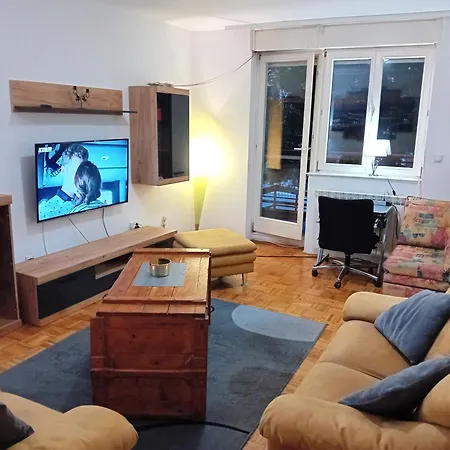 Lata Apartment *